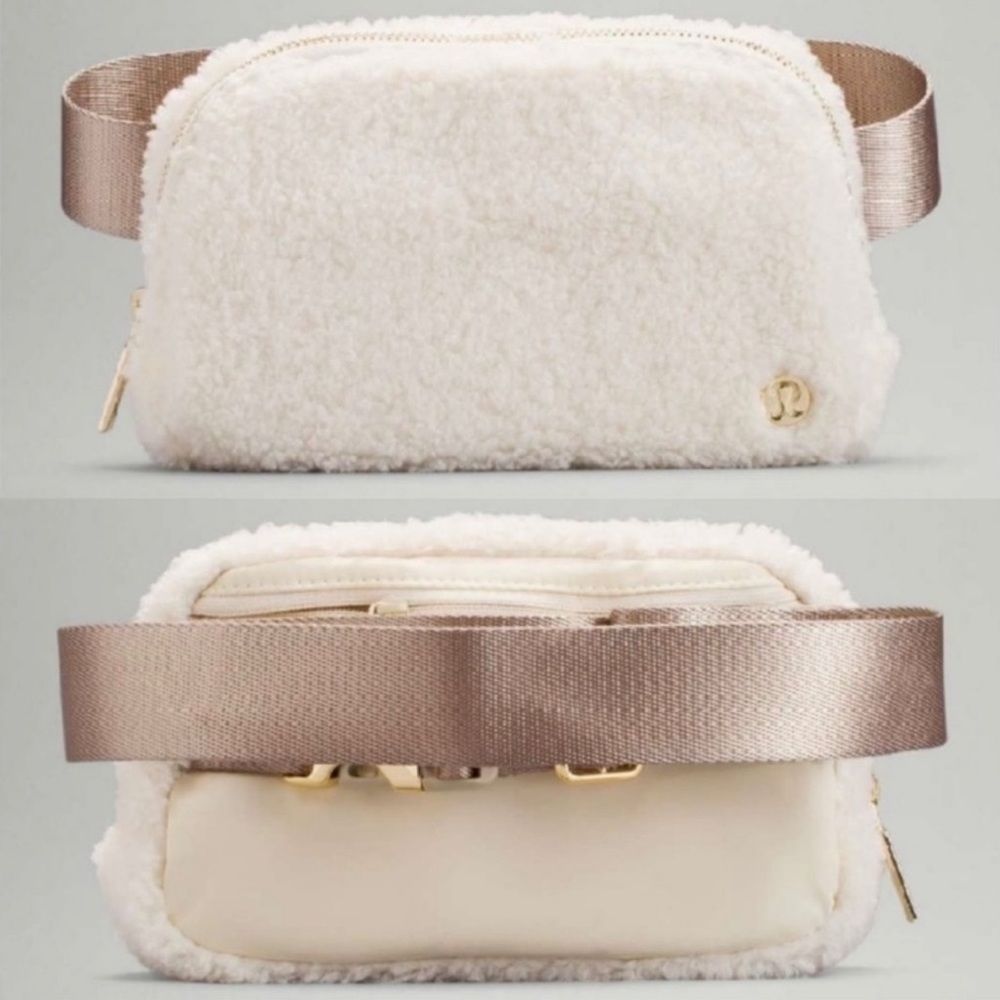 HOST PICK  Lululemon Wear Everywhere Belt Bag